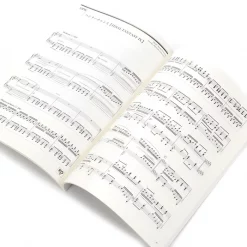 Piano Opera Final Fantasy VII/VIII/IX -Books Sales Store 2b2ab2fdc6094343ba5b20b74b7165ca.jpg