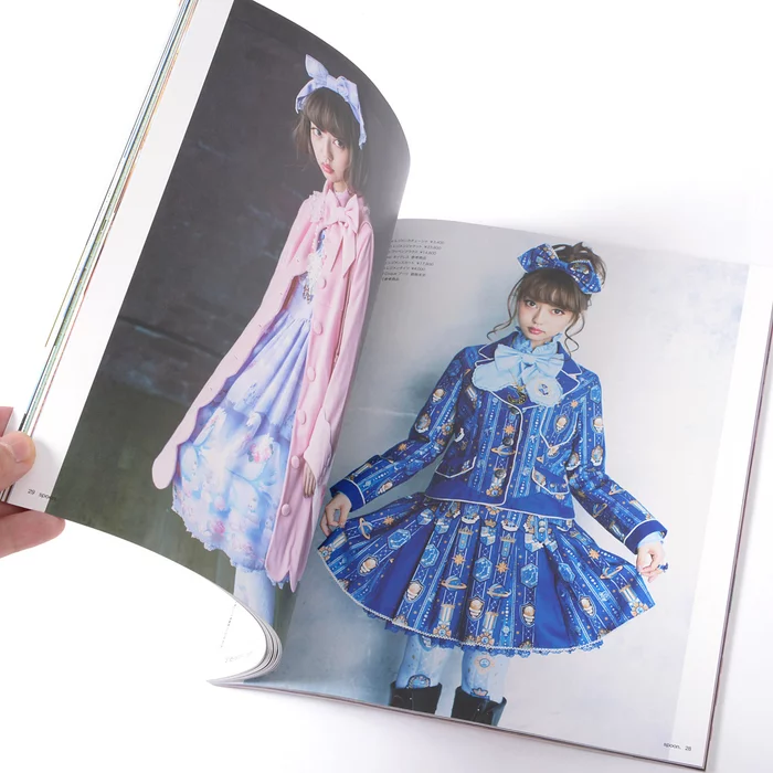 Spoon October 2016 5 Spoon October 2016 - Image 3