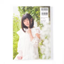 Flower Garden: Ayana Taketatsu Photo Book -Books Sales Store 956d368ad0834235b5d1fc1aa157083a.jpg