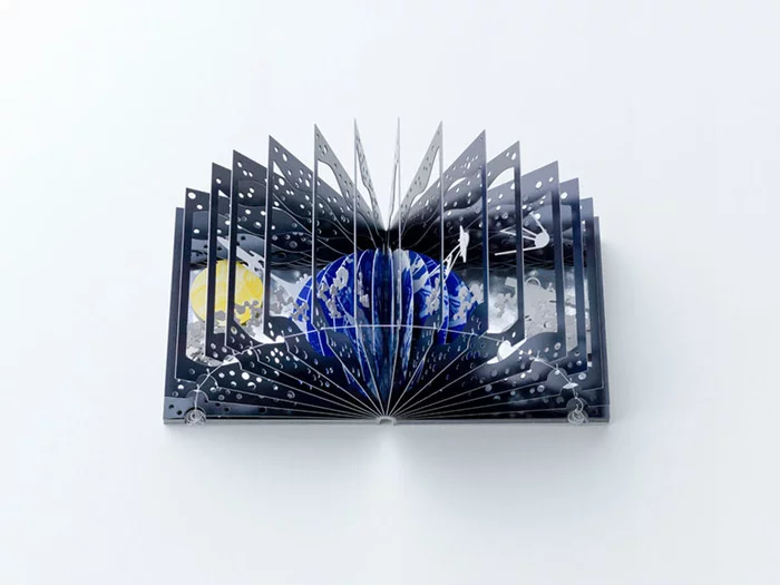 Earth And The Moon 360° Book 6 Earth And The Moon 360° Book - Image 4