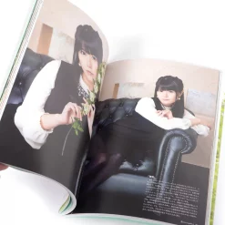 Flower Garden: Ayana Taketatsu Photo Book -Books Sales Store f96baab5c7af40ad93518b72b4236525.jpg